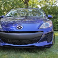 2012-Mazda3-front