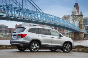 Honda Pilot rear