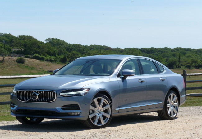 2017 Volvo S90 First Drive: Stretching the Point